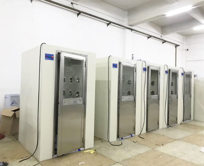 風淋室尺寸：1200風淋室，1300風淋室，1400風淋室，1590風淋室。