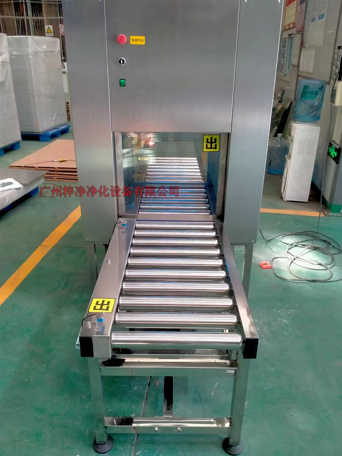 輸送線傳遞窗可按用戶(hù)大小尺寸及要求設(shè)計(jì)定作。