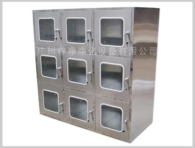 多聯(lián)體傳遞窗(非標(biāo)訂做)是指多個(gè)傳遞窗合并在一起，方便使用者針對(duì)不同物品的傳遞。